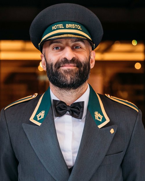 Pikkoloen på Hotel Brisol